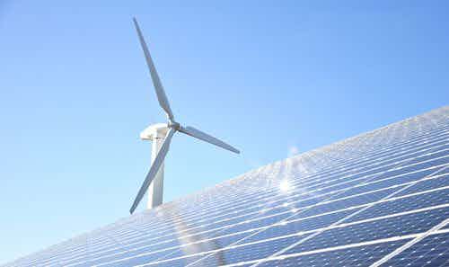 Yritykset suosivat nyt  uusiutuvaa energiaa